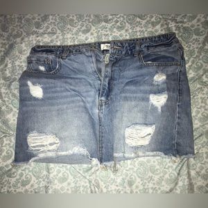 Jean mini skirt